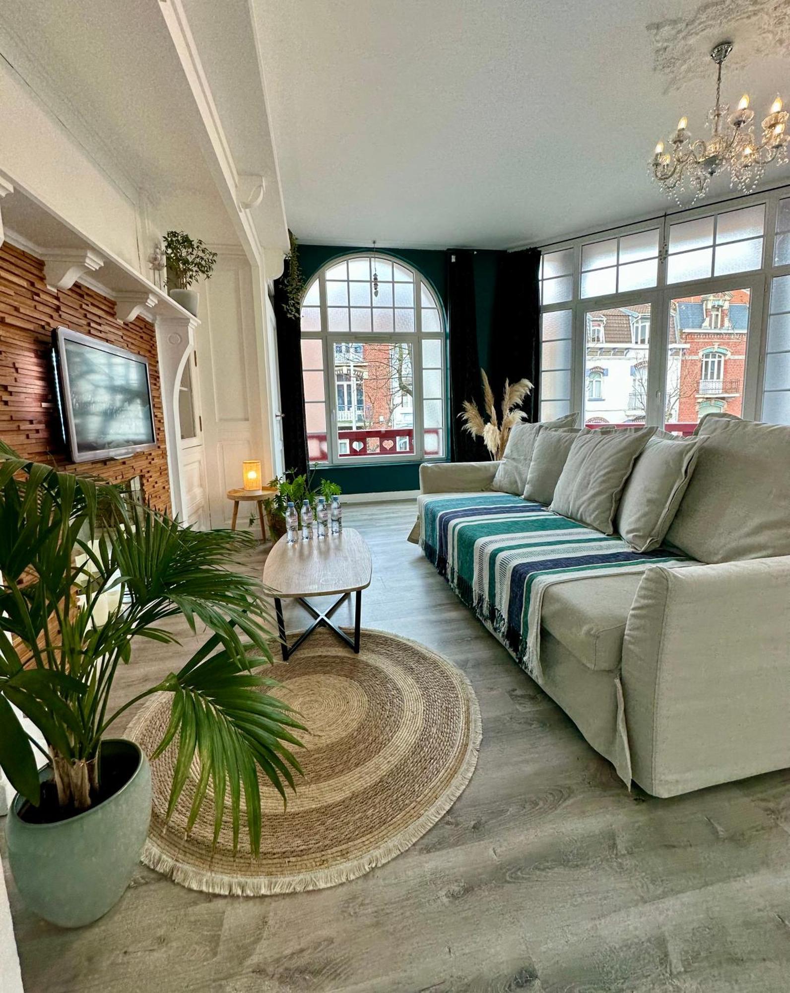 Appartement De Charme Avec Balcon - Villa Les Iris Dunkirk Dış mekan fotoğraf